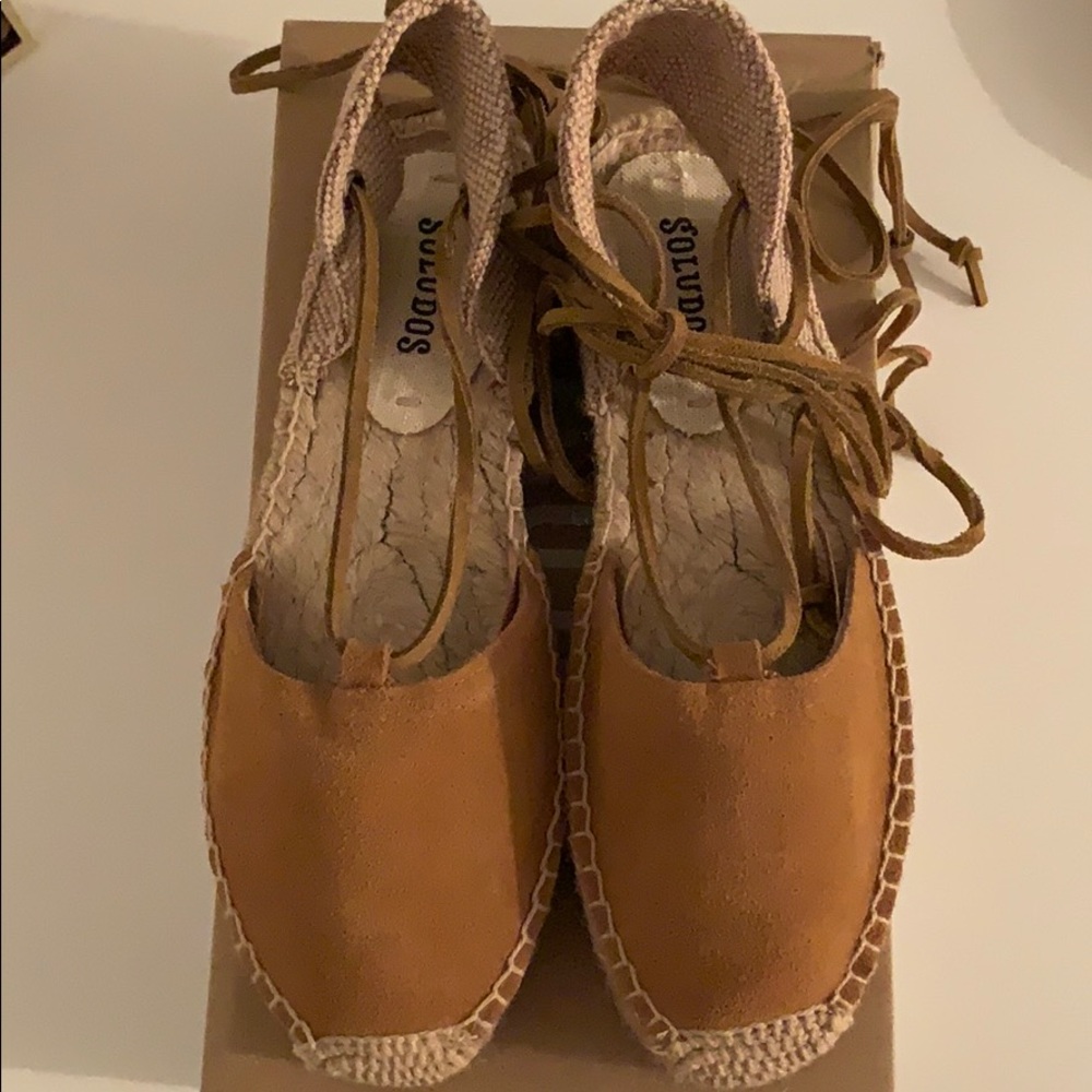 Platform gladiator sandal